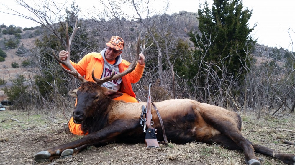 Elk hunt private ranch in southwest Oklahoma featured image
