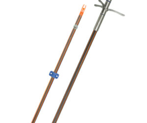 Fin Finder Hydro Carbon IL Bowfishing Arrow with Kraken 3 Barb Point